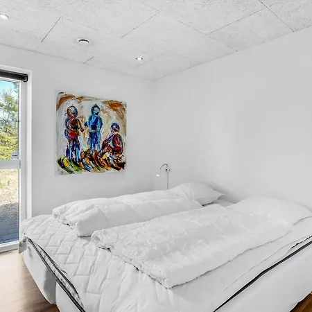 Stunning Home In Blavand With Sauna Blavand